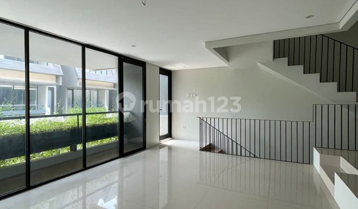 Town House Kemang Selatan dekat ke Kemang Raya