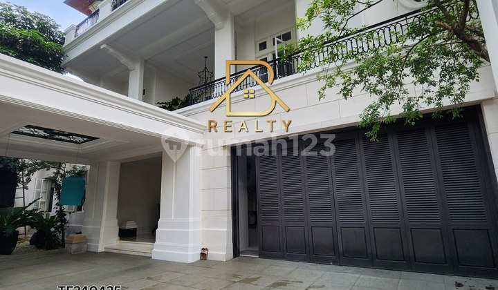 Rumah di Mega Kuningan lokasi terbaik ke pusat Bisnis Jakarta