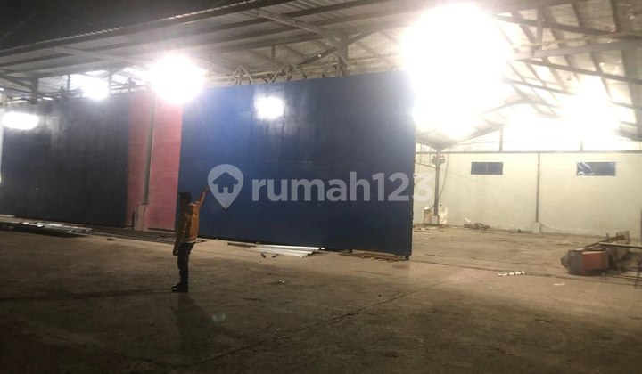 FOR SALE 1000m2 WAREHOUSE LOCATION SENTUL Bogor West Java