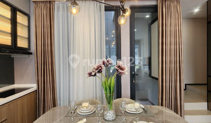 For Sale:  Luxury House in Pondok Labu South Jakarta 2