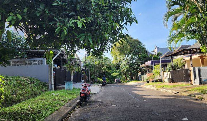 Rumah 2 Lantai Sudah Renovasi  Bukit Golf Shm Nego Sampai Jadi 2