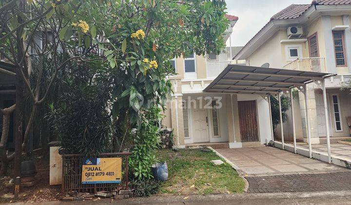 Rumah Bagus Hadap Timur Depan Taman Dekat Sekolah 1