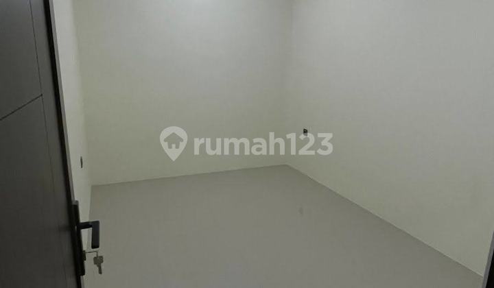 Rumah Baru Renov 2 Lantai di Utan Kayu Matraman, Jakarta Timur 2