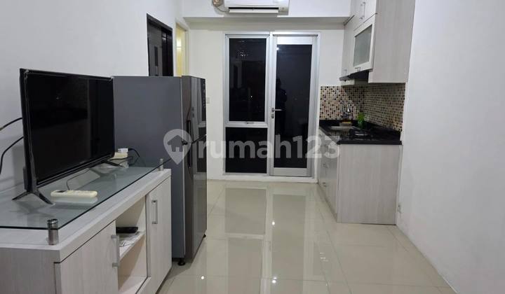 2 BR Semi-Furnished Apartment at Oak Tower Pulo Gadung, East Jakarta 2