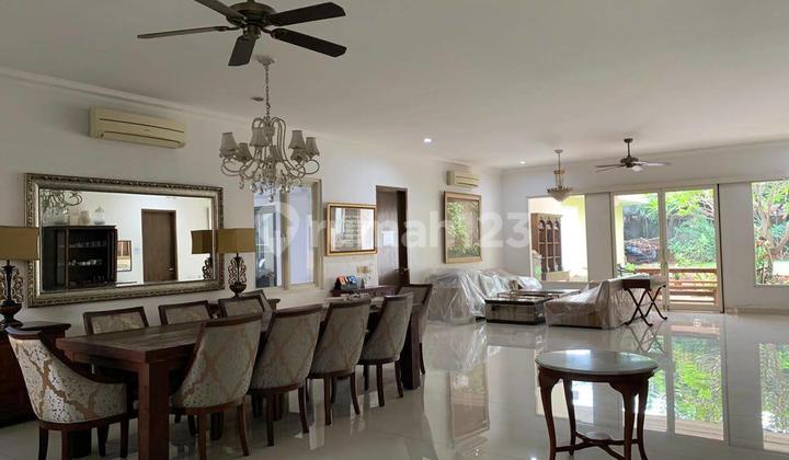 Rumah 2 Lantai Luas dan Siap Huni di Mampang, Jakarta Selatan