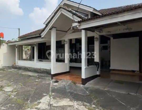 Rumah Hitung Tanah di Meruya Utara, Kembangan Jakarta Barat  1