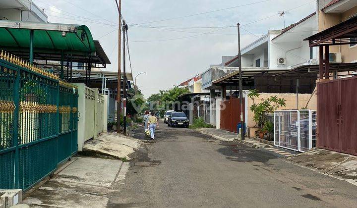 Rumah Tua di Taman Modern Cakung, Jakarta Timur  2