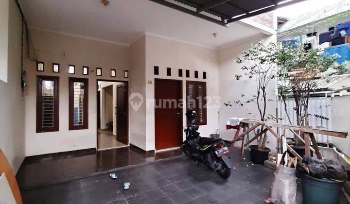 Rumah 2,5 Lantai Di Matraman Jakarta Timur 2