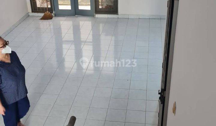 Rumah 2 Lantai Siap Huni di Taman Sunter Agung, Jakarta Utara  2