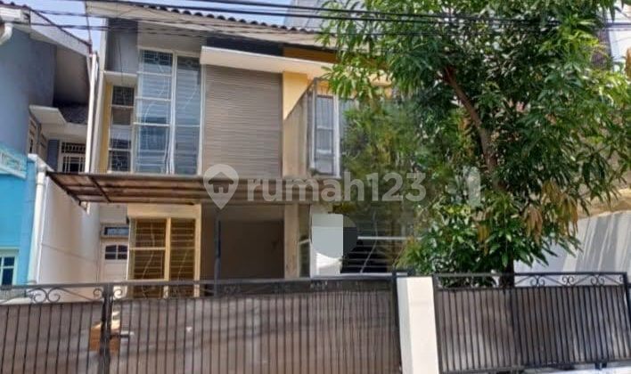 Rumah Siap Huni 2 Lantai di Komplek Walikota Bcs Kelapa Gading, Jakarta Utara