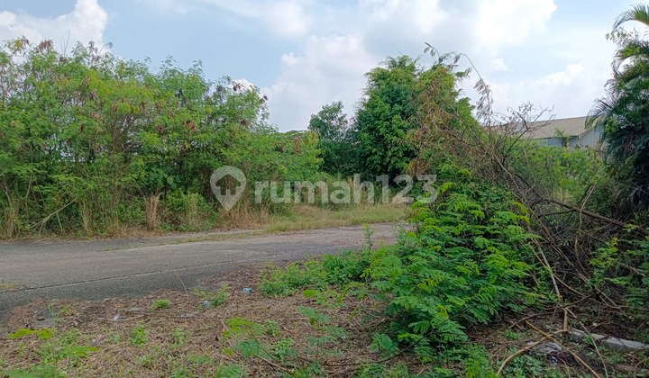 Ready-to-use plot in East Bekasi, West Java.