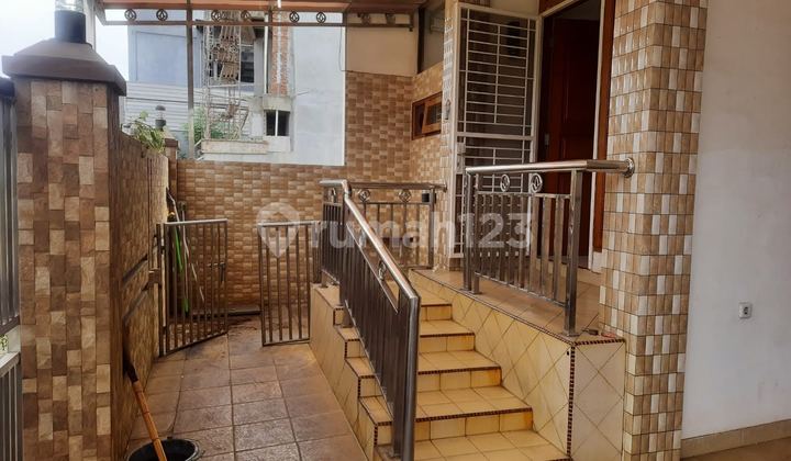 Nice 2-Story House Ready to Live In, in Gading Pelangi, Kelapa Gading, North Jakarta 2