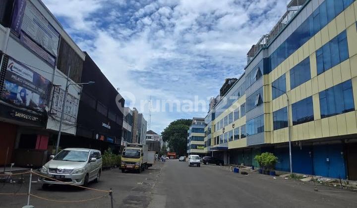 Ruko 4Lt Siap Pakai di Wilcon Gading Kirana, Kelapa Gading,Jakut