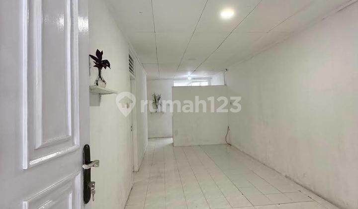 Rumah Siap Huni 1,5 Lantai Di Kelapa Gading, Jakarta Utara