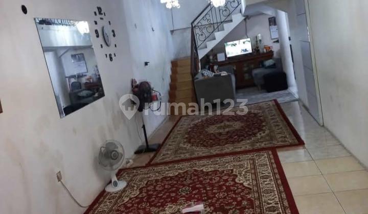 Rumah Siap Huni 1,5 Lantai di Bcs Kelapa Gading, Jakarta Utara