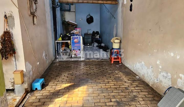 2-Story Ready-to-Occupy House in Kota Bambu Tomang, West Jakarta 2