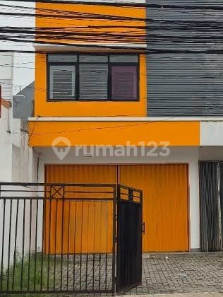 Ruko 2 Lantai siap pakai Di Matraman Jakarta Timur Ruko 2 Lantai siap pakai Di Matraman Jakarta Timur