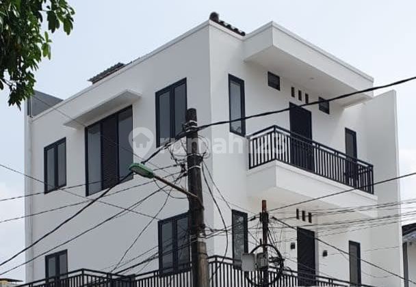 Rumah Kost Brand New 3 Lantai Di Kelapa Gading, Jakarta Utara