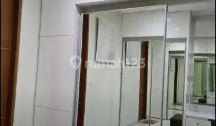 Modern minimalist house in Cempaka Putih Tengah, Central Jakarta 2