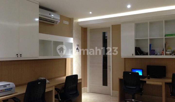 Ruko 4,5 Lantai Siap Pakai Di Gading Bukit Indah Kelapa Gading, Jakarta Utara