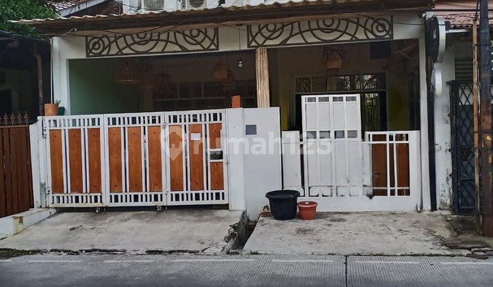 Strategic business property in BCS Kelapa Gading, North Jakarta