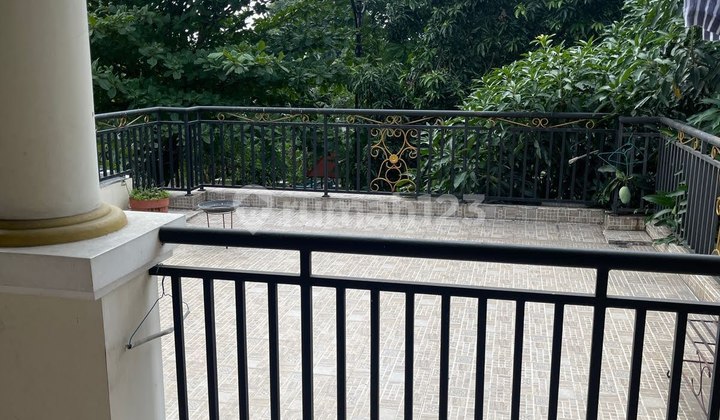 Rumah 2,5 Lantai Bagus di Royal Residence Pulogebang Cakung, Jakarta Timur 2