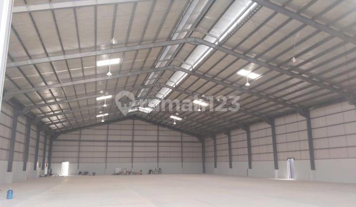 Disewakan Gudang Siap Pakai di Delta Silicon Cikarang, Bekasi