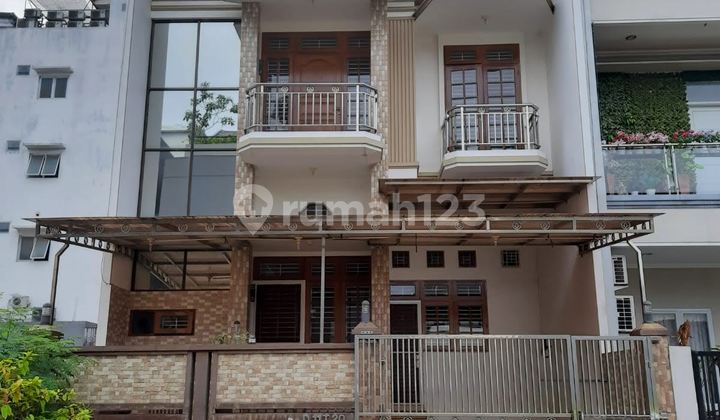 2-Story House Ready to Occupy in Gading Residence, Kelapa Gading, North Jakarta