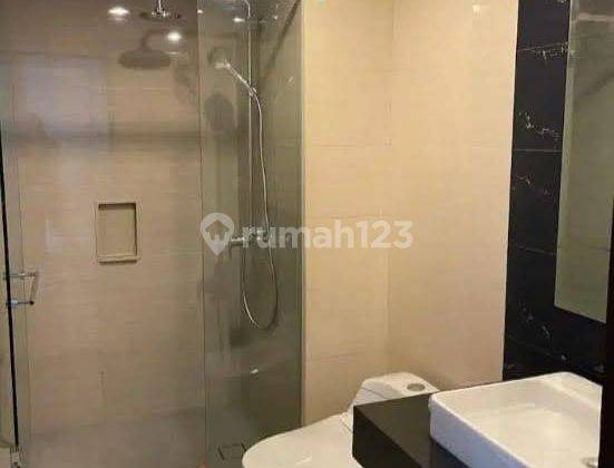 Apartemen Kensington 3BR Hook Semi Furnish di Kelapa Gading, Jakarta Utara 2