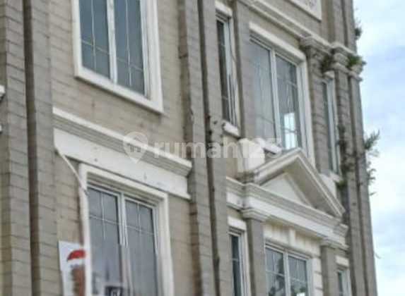 Dijual cepat ruko temathik paramount serpong dekat pasar paramount Dijual cepat ruko temathik paramount serpong dekat pasar paramount