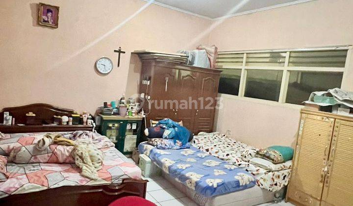 Dijual Rumah 2 lantai Di Hayam Wuruk Jakarta Barat 1