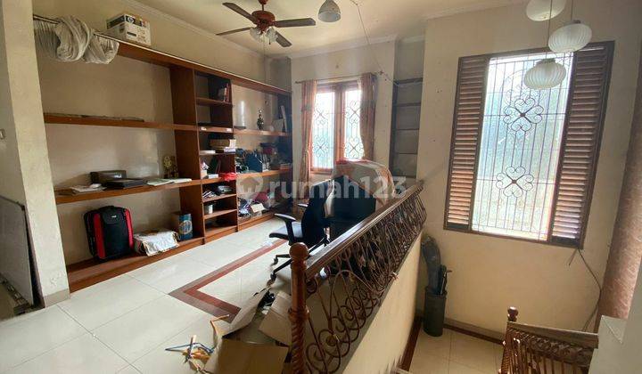 Dijual Rumah 2 Lantai di Pondok Kelapa    2