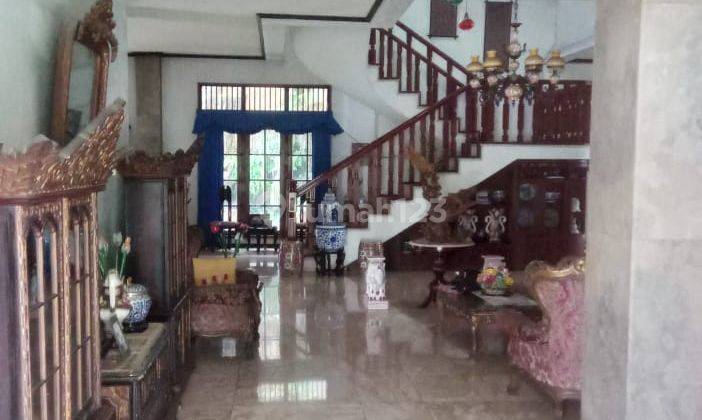 Dijual Rumah 2 Lantai di Duren Sawit Semi Furnished 2