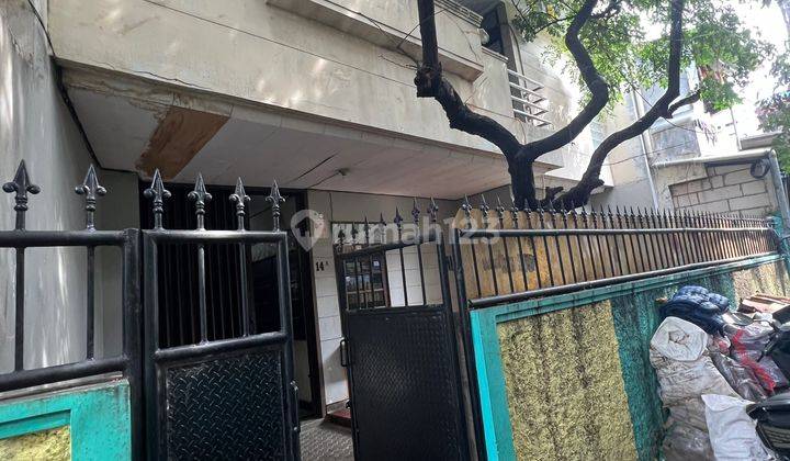 Dijual Murah Rumah Siap Huni Di Taman Sari Jakarta Barat  2