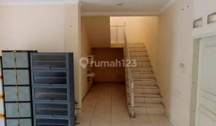 Disewakan Rumah Siap Huni 2 Lantai Di Cempaka Putih,jakarta Pusat 2