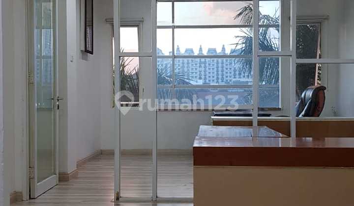For Rent, Only 3rd Floor Shop House in Gading Batavia, Kelapa Gading, North Jakarta.