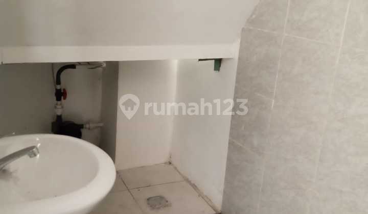 Disewakan Ruko 2 Lantai Siap Pakai Di Cakung, Pulogadung, Jaktim 2