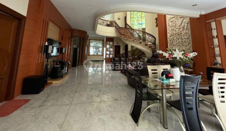 Dijual / Disewa Rumah Di    Bukit Gading Mediterania Kelapa Gading Jakarta Utara  2