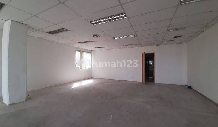 Disewakan Ruang Kantor / Office Space Jalan Raya Bekasi Cakung Jakarta Timur 1