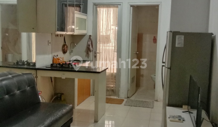 Di Sewakan Unit Apartemen 2 Kamar Full Furnish, Bulanan Dan Tahunan, Harga Nego, Tower Emerald Lt.11, Free Kolam Renang 1