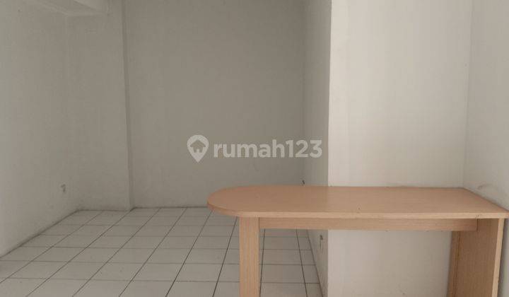 Di Jual Unit Sudah Sertifikat, 2 Kamar Kosongan, Tower Dahlia Lt. 20 2