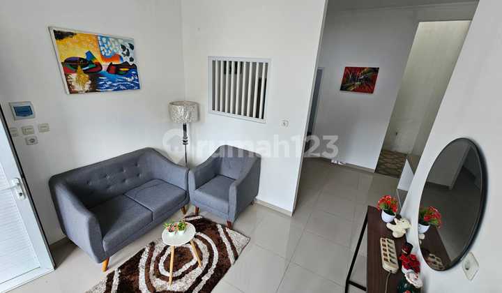 For Sale: 2-Story House in Gading Griya Lestari, 3 BR. Kelapa Gading, Jakarta. 2