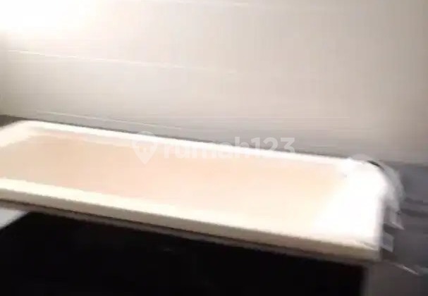 Rumah disewakan di Radio Dalam 2