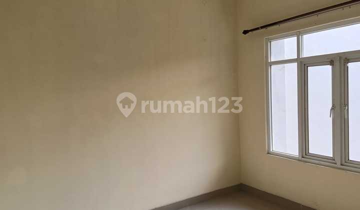Rumah disewakan di Bintaro Pesangerahan 2
