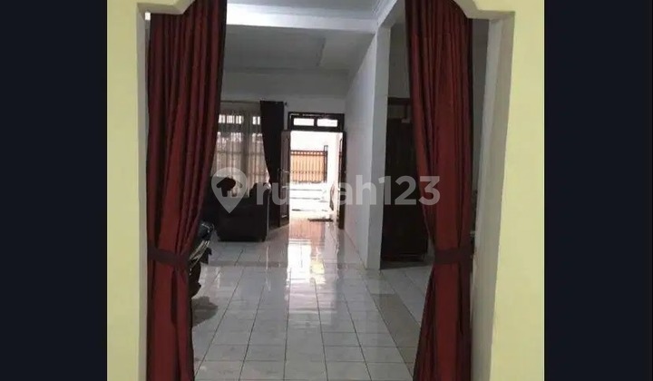 Rumah disewakan di Jagakarsa 2