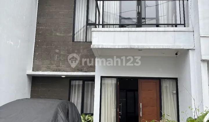 Rumah disewakan di Cirendeu