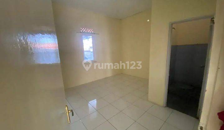 Rumah disewakan di Pejaten 2