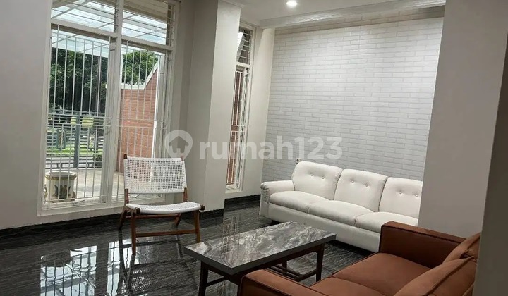 House for rent in Lebak Bulus 2