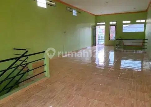 Rumah disewakan di Pasar Minggu 2