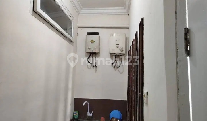 House for rent in Pejaten 2